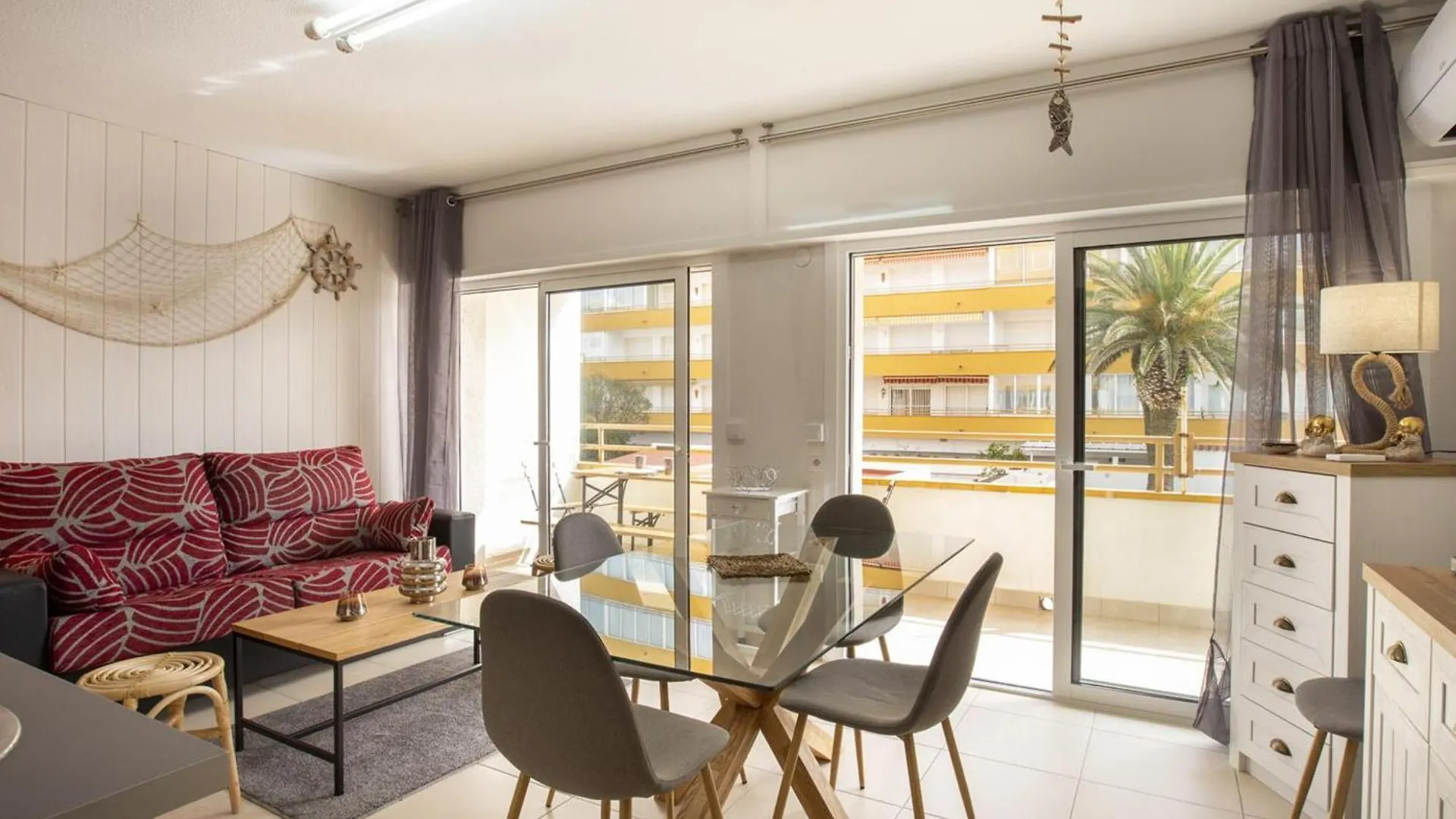 Apartamento Con Piscina, Cerca Del Mar - Hisp-288-57 Roses İspanya